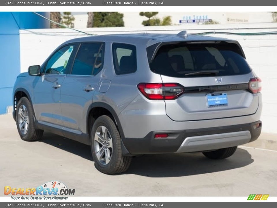 Lunar Silver Metallic 2023 Honda Pilot EX-L Photo #2