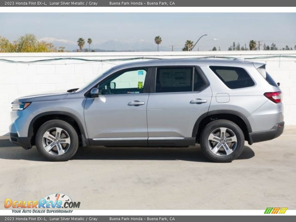 Lunar Silver Metallic 2023 Honda Pilot EX-L Photo #4