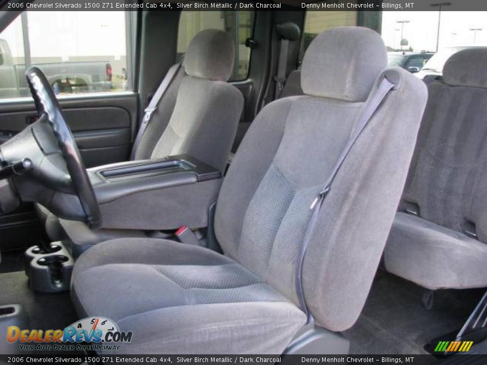 2006 Chevrolet Silverado 1500 Z71 Extended Cab 4x4 Silver Birch Metallic / Dark Charcoal Photo #8