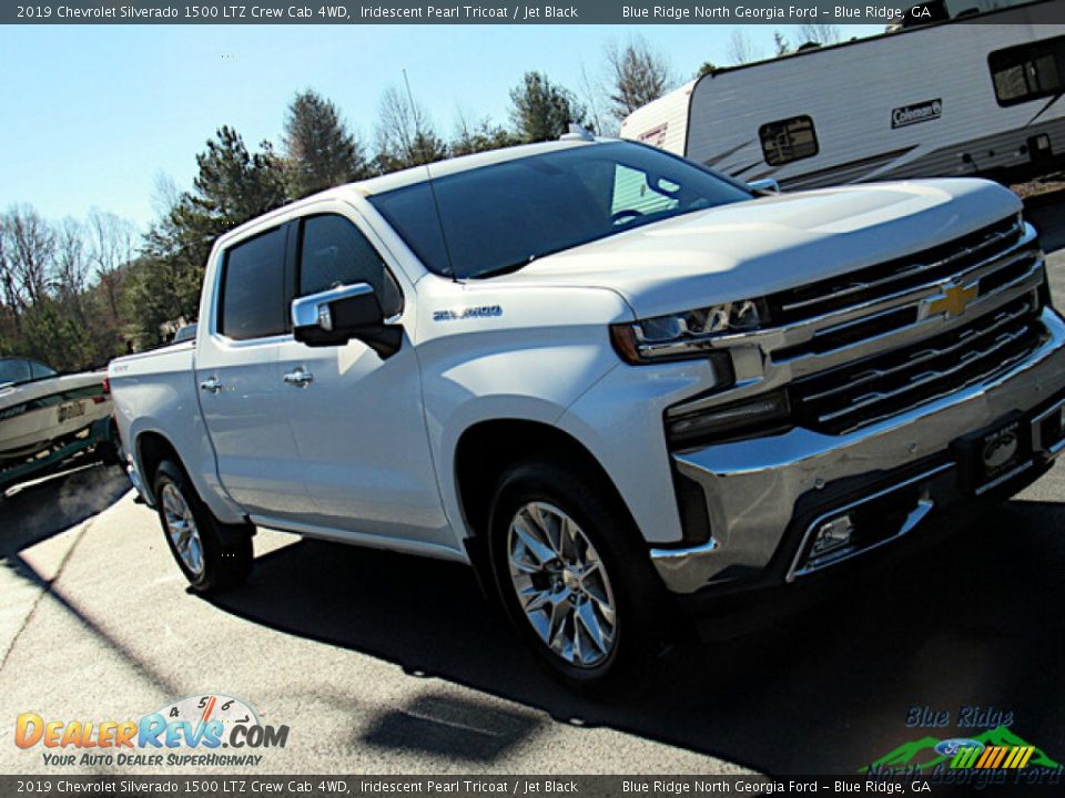 2019 Chevrolet Silverado 1500 LTZ Crew Cab 4WD Iridescent Pearl Tricoat / Jet Black Photo #26