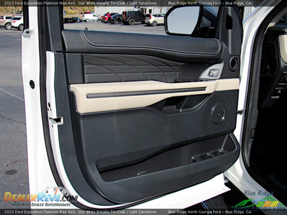 Door Panel of 2023 Ford Expedition Platinum Max 4x4 Photo #10