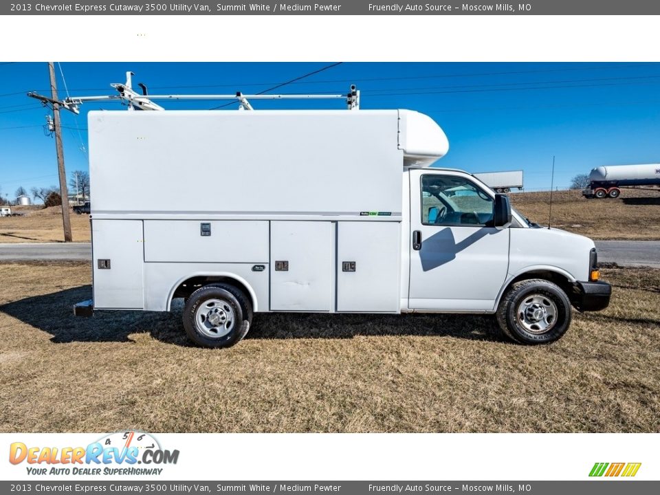 2013 Chevrolet Express Cutaway 3500 Utility Van Summit White / Medium Pewter Photo #3