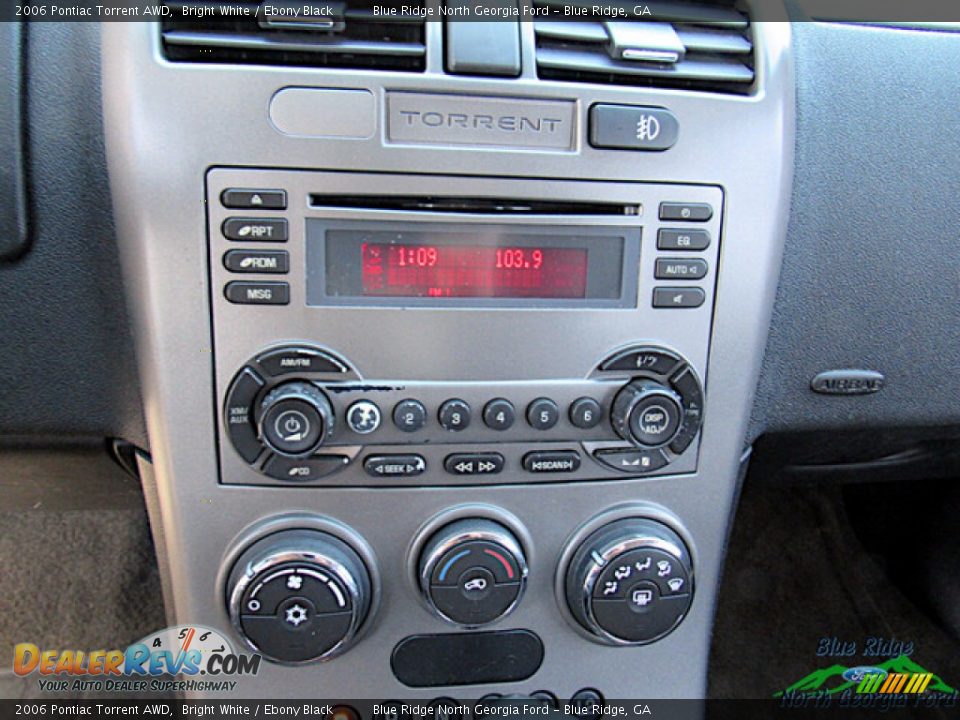 2006 Pontiac Torrent AWD Bright White / Ebony Black Photo #19