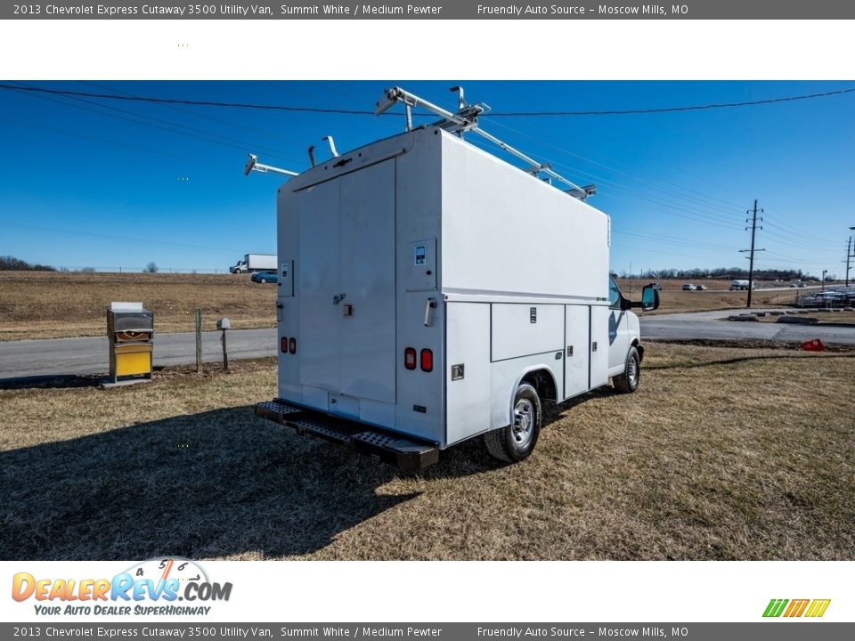 2013 Chevrolet Express Cutaway 3500 Utility Van Summit White / Medium Pewter Photo #4