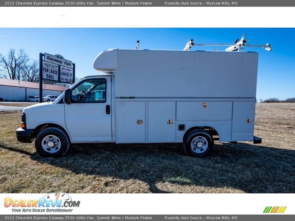 2013 Chevrolet Express Cutaway 3500 Utility Van Summit White / Medium Pewter Photo #7