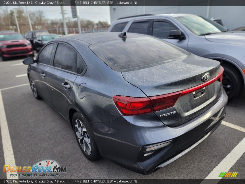 2021 Kia Forte LXS Gravity Gray / Black Photo #6