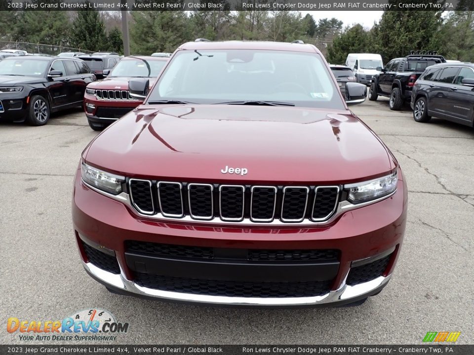 2023 Jeep Grand Cherokee L Limited 4x4 Velvet Red Pearl / Global Black Photo #8
