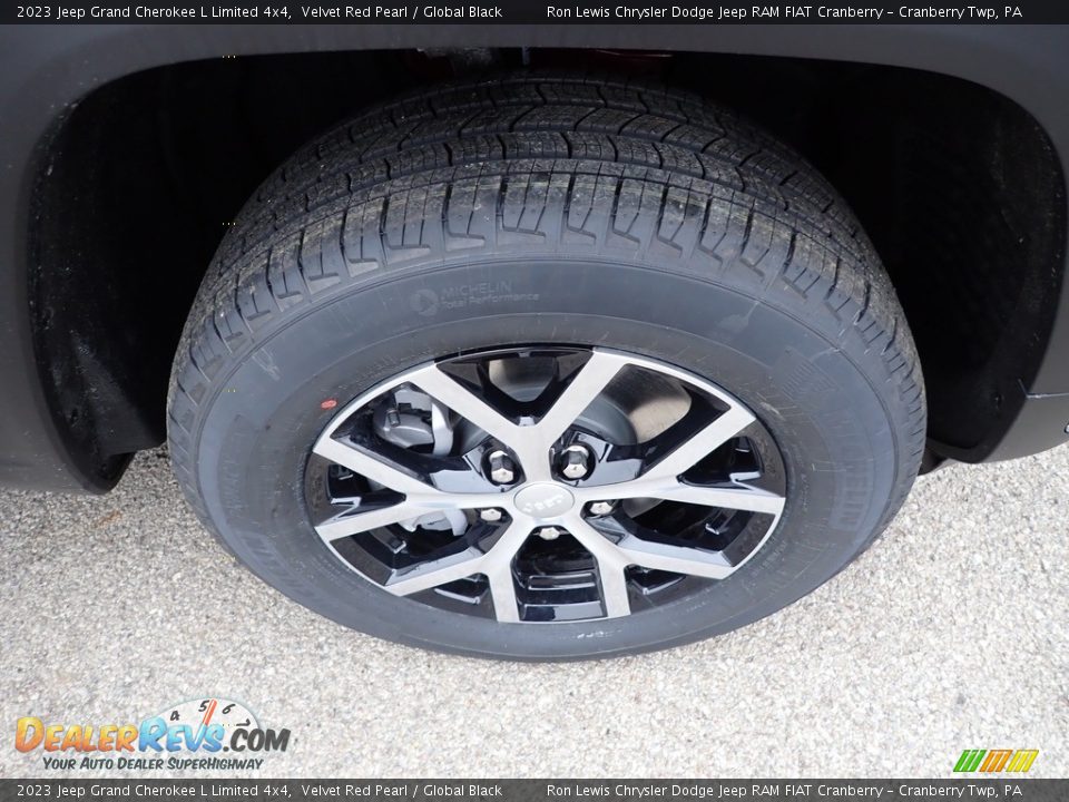 2023 Jeep Grand Cherokee L Limited 4x4 Velvet Red Pearl / Global Black Photo #9