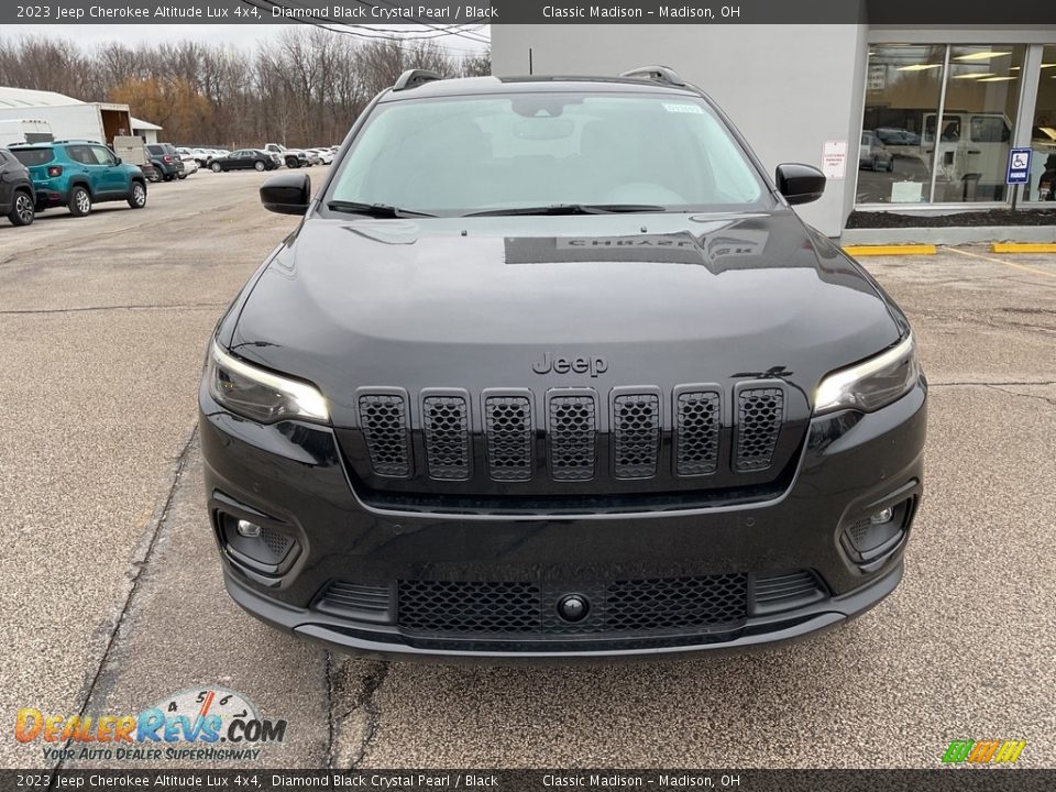 2023 Jeep Cherokee Altitude Lux 4x4 Diamond Black Crystal Pearl / Black Photo #2