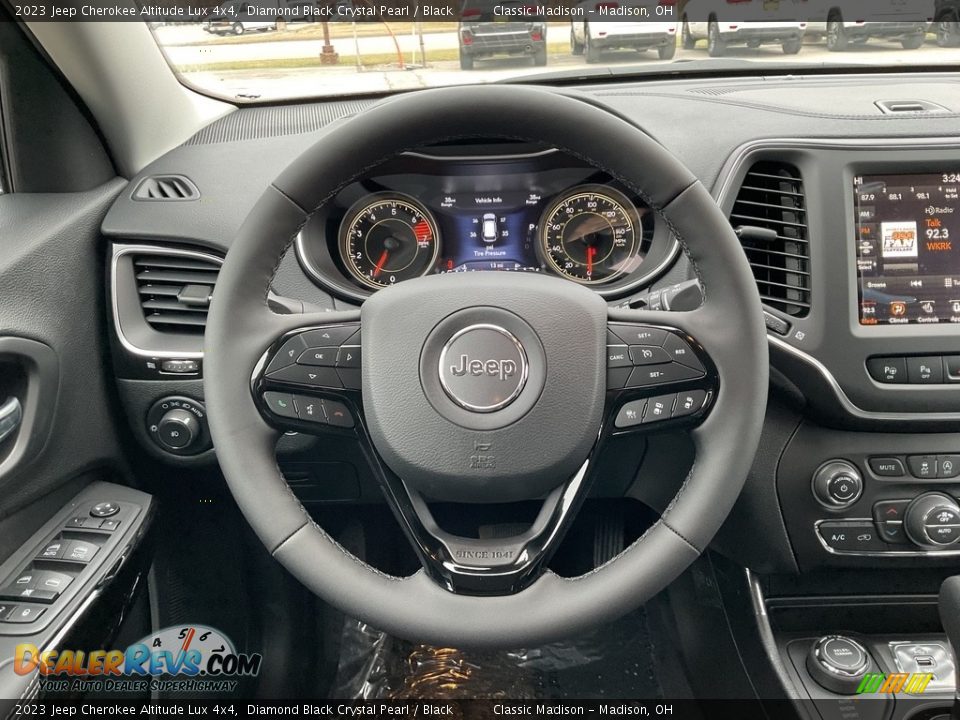 2023 Jeep Cherokee Altitude Lux 4x4 Steering Wheel Photo #10