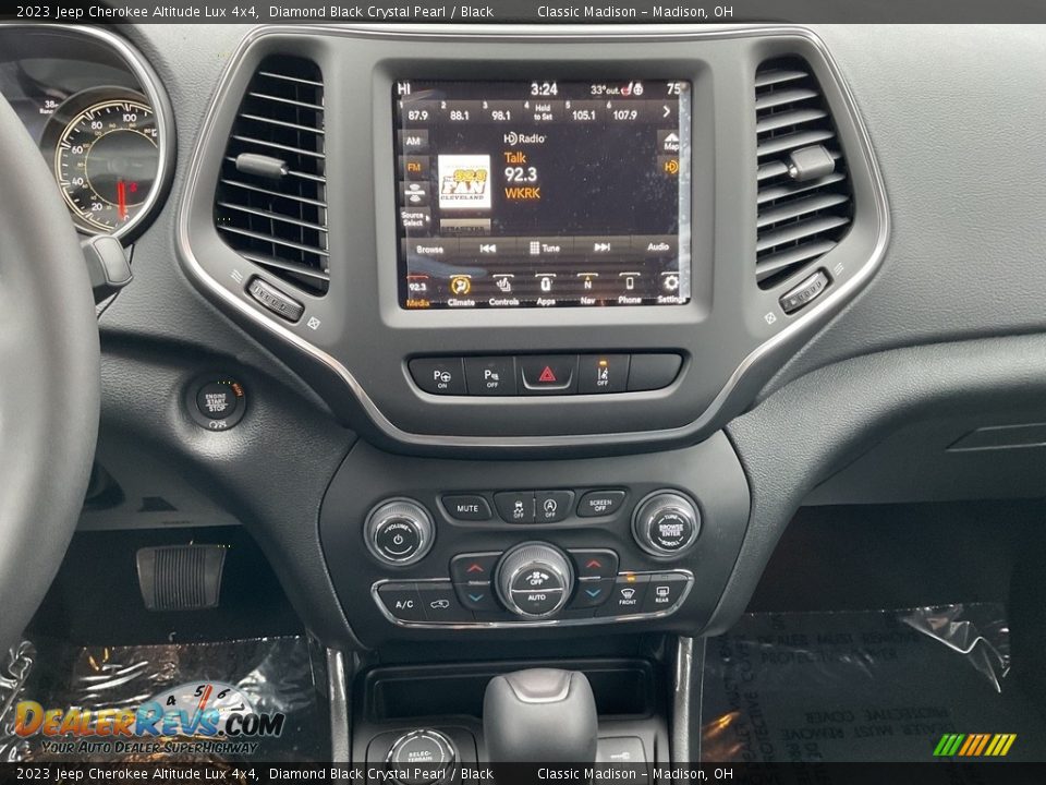 Controls of 2023 Jeep Cherokee Altitude Lux 4x4 Photo #12