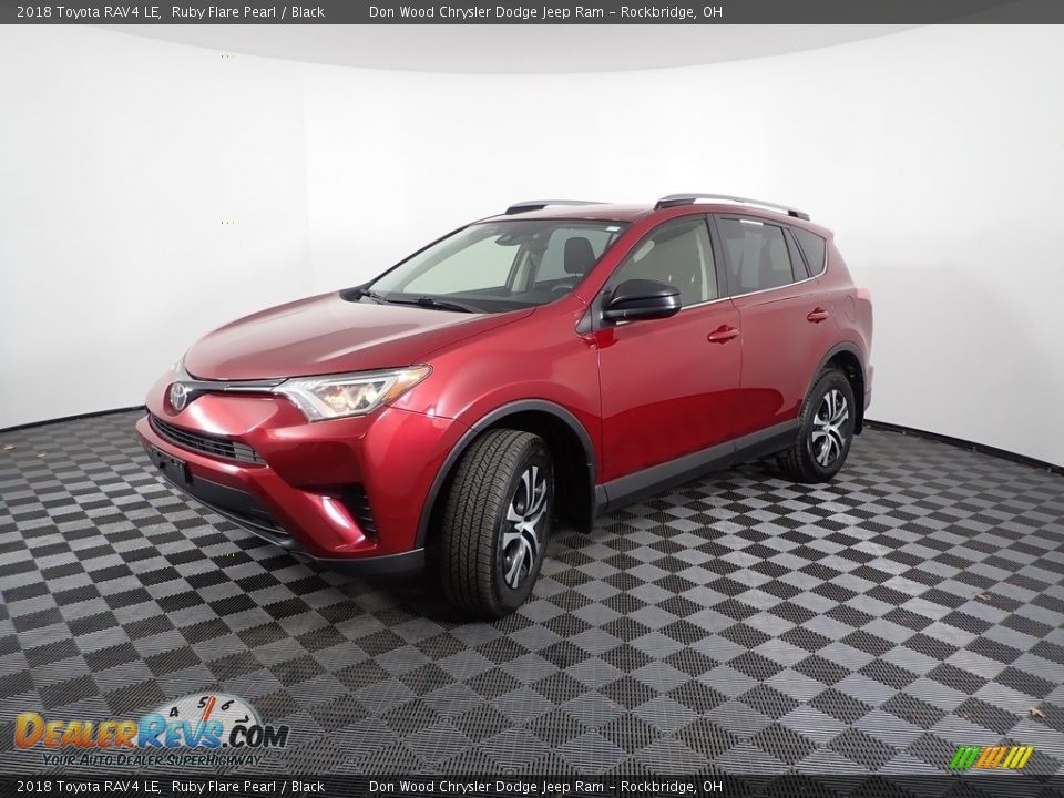 2018 Toyota RAV4 LE Ruby Flare Pearl / Black Photo #5