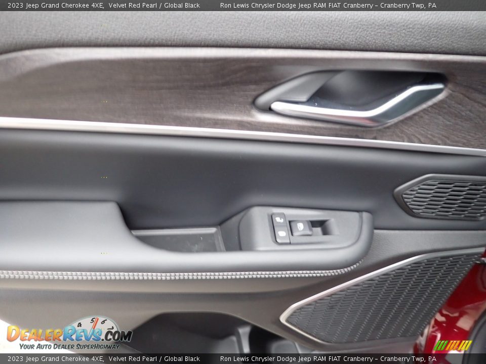 2023 Jeep Grand Cherokee 4XE Velvet Red Pearl / Global Black Photo #19