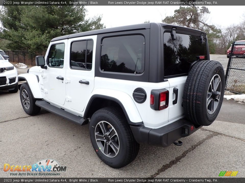 2023 Jeep Wrangler Unlimited Sahara 4x4 Bright White / Black Photo #3