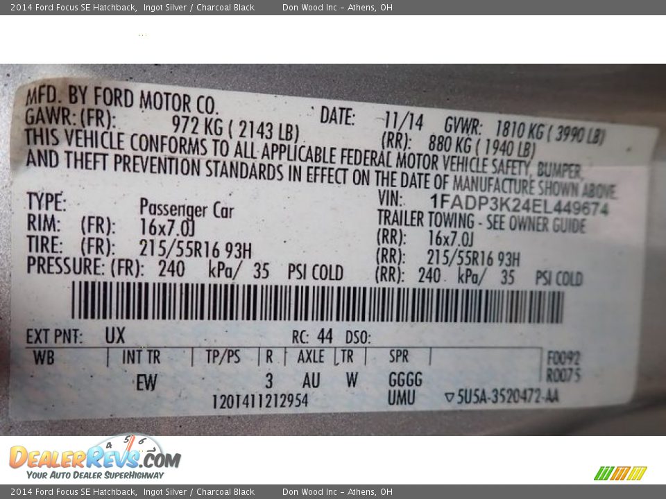 2014 Ford Focus SE Hatchback Ingot Silver / Charcoal Black Photo #3