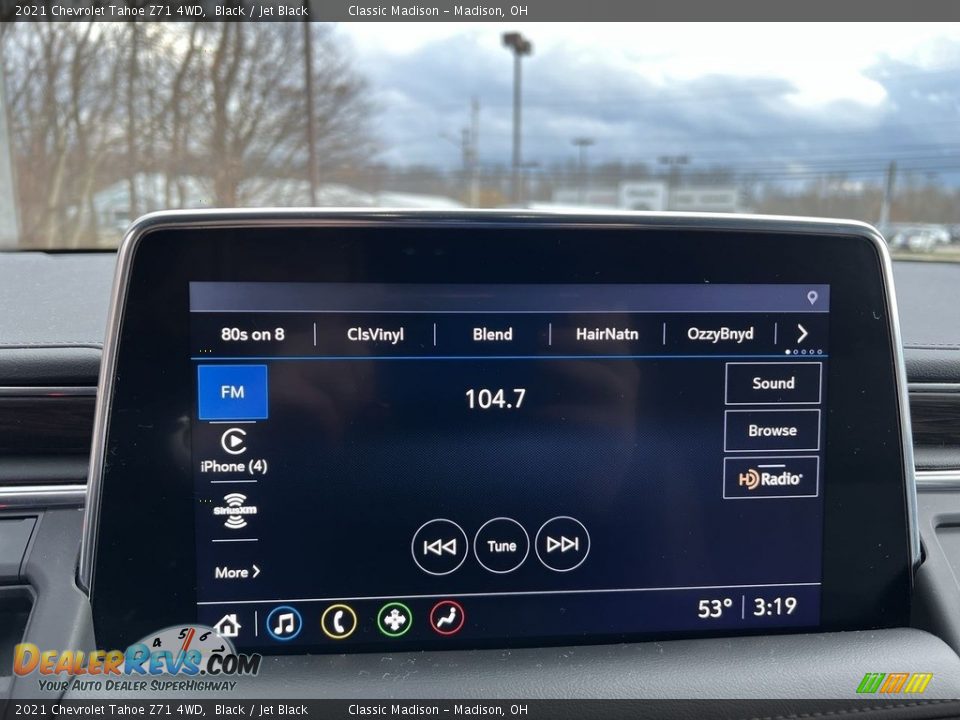 Controls of 2021 Chevrolet Tahoe Z71 4WD Photo #11