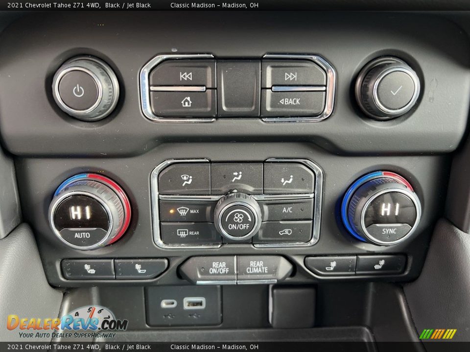 Controls of 2021 Chevrolet Tahoe Z71 4WD Photo #13