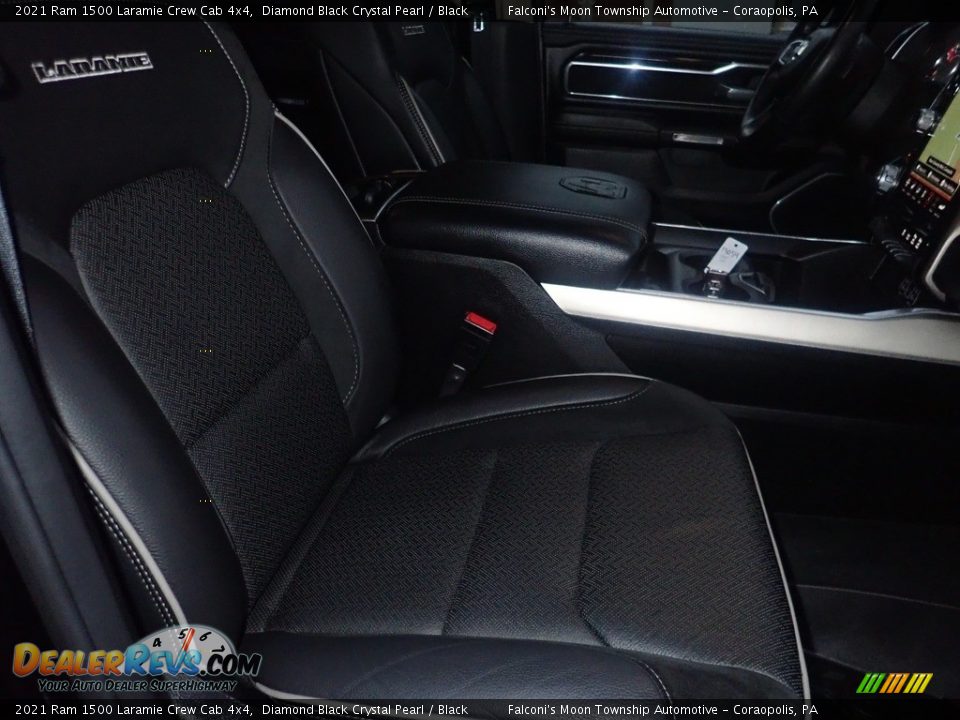 2021 Ram 1500 Laramie Crew Cab 4x4 Diamond Black Crystal Pearl / Black Photo #11