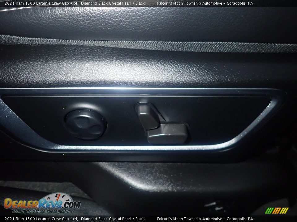 2021 Ram 1500 Laramie Crew Cab 4x4 Diamond Black Crystal Pearl / Black Photo #13