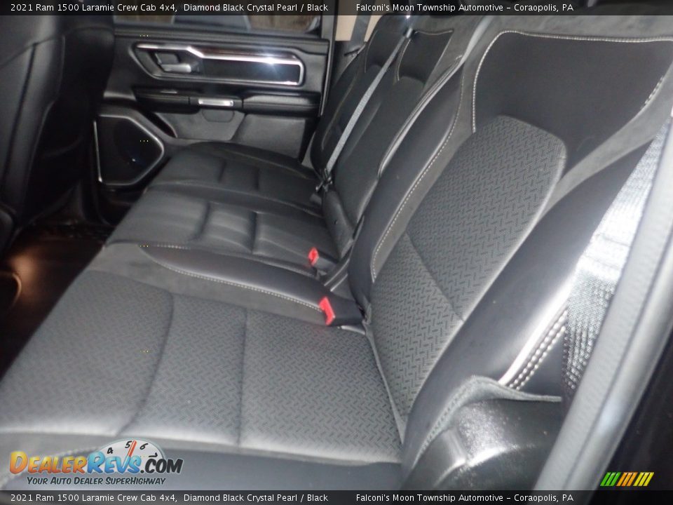2021 Ram 1500 Laramie Crew Cab 4x4 Diamond Black Crystal Pearl / Black Photo #17