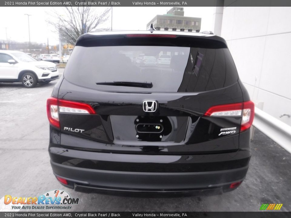 2021 Honda Pilot Special Edition AWD Crystal Black Pearl / Black Photo #6