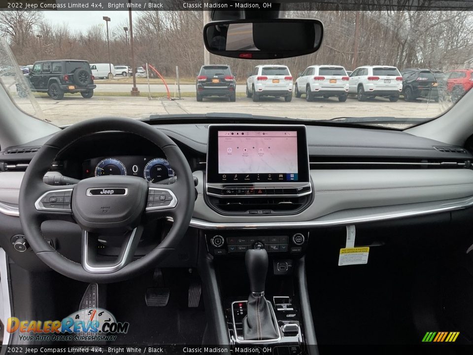 2022 Jeep Compass Limited 4x4 Bright White / Black Photo #11