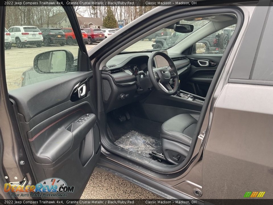 2022 Jeep Compass Trailhawk 4x4 Granite Crystal Metallic / Black/Ruby Red Photo #7