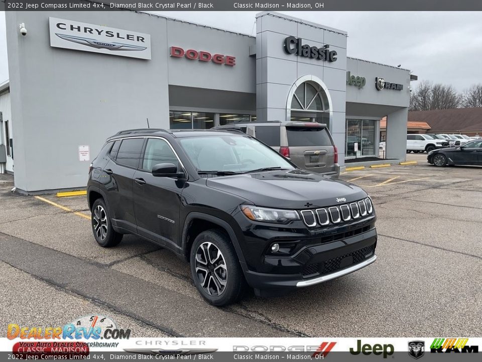 2022 Jeep Compass Limited 4x4 Diamond Black Crystal Pearl / Black Photo #1