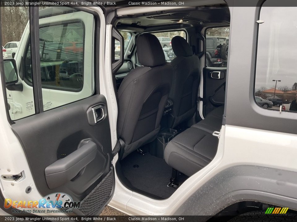 2023 Jeep Wrangler Unlimited Sport 4x4 Bright White / Black Photo #8