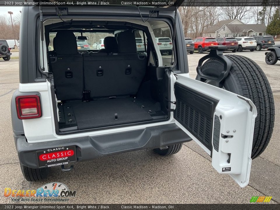 2023 Jeep Wrangler Unlimited Sport 4x4 Bright White / Black Photo #9