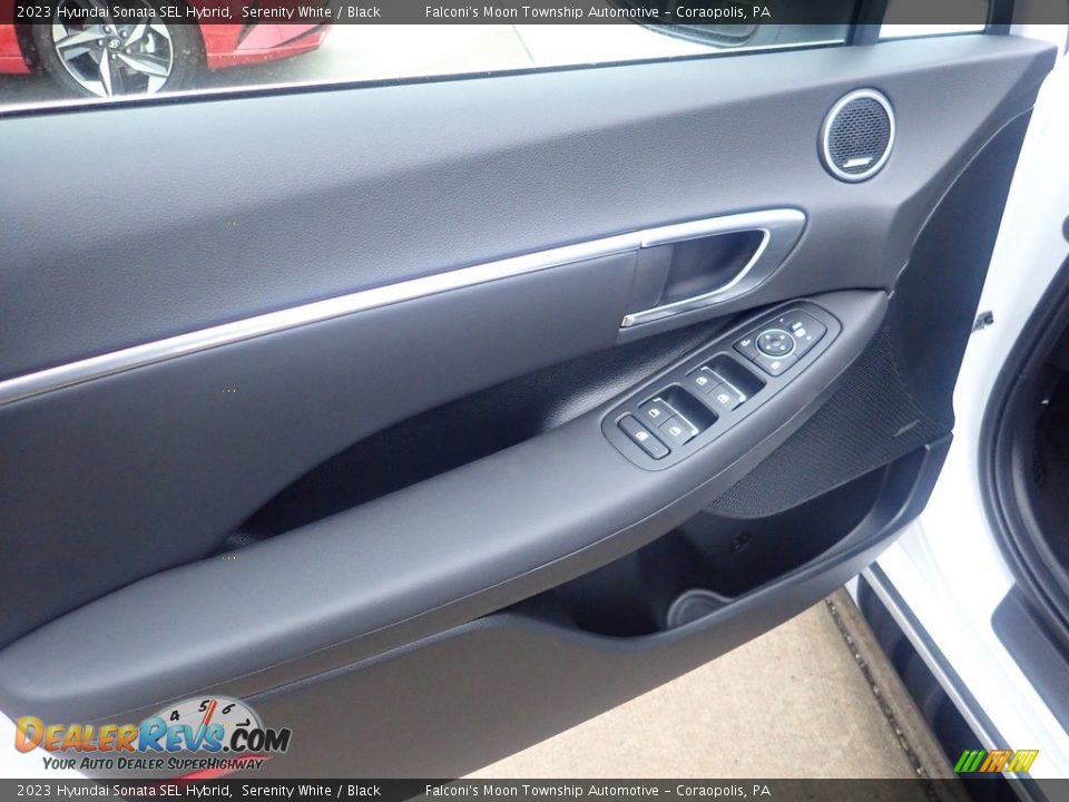 Door Panel of 2023 Hyundai Sonata SEL Hybrid Photo #15