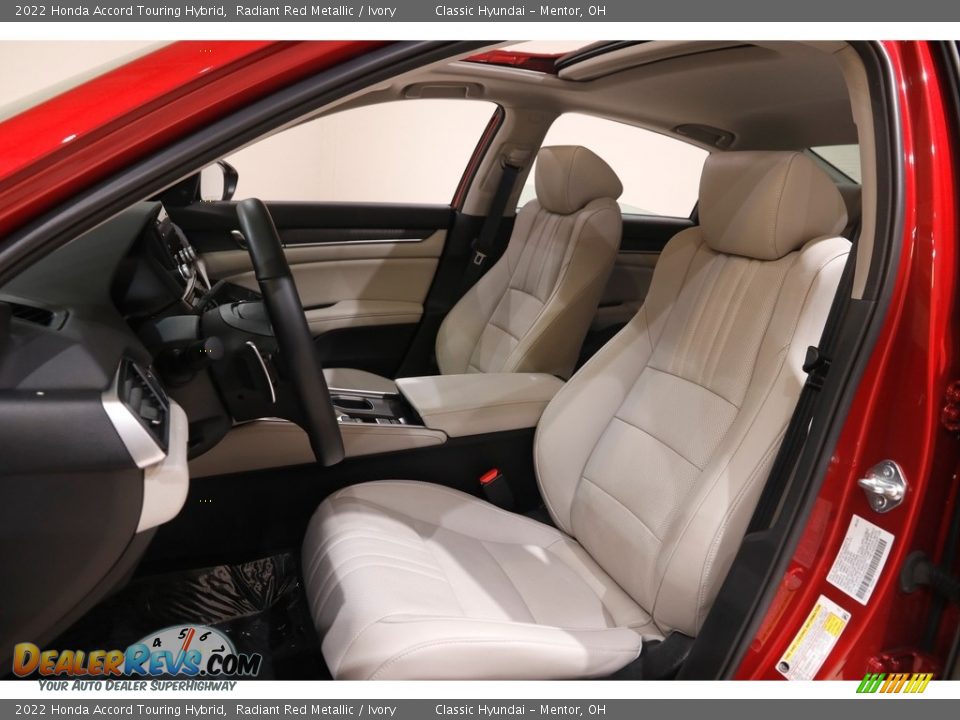 Front Seat of 2022 Honda Accord Touring Hybrid Photo #5