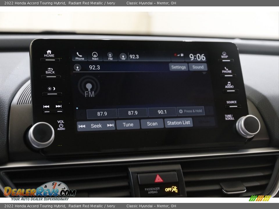 Controls of 2022 Honda Accord Touring Hybrid Photo #10