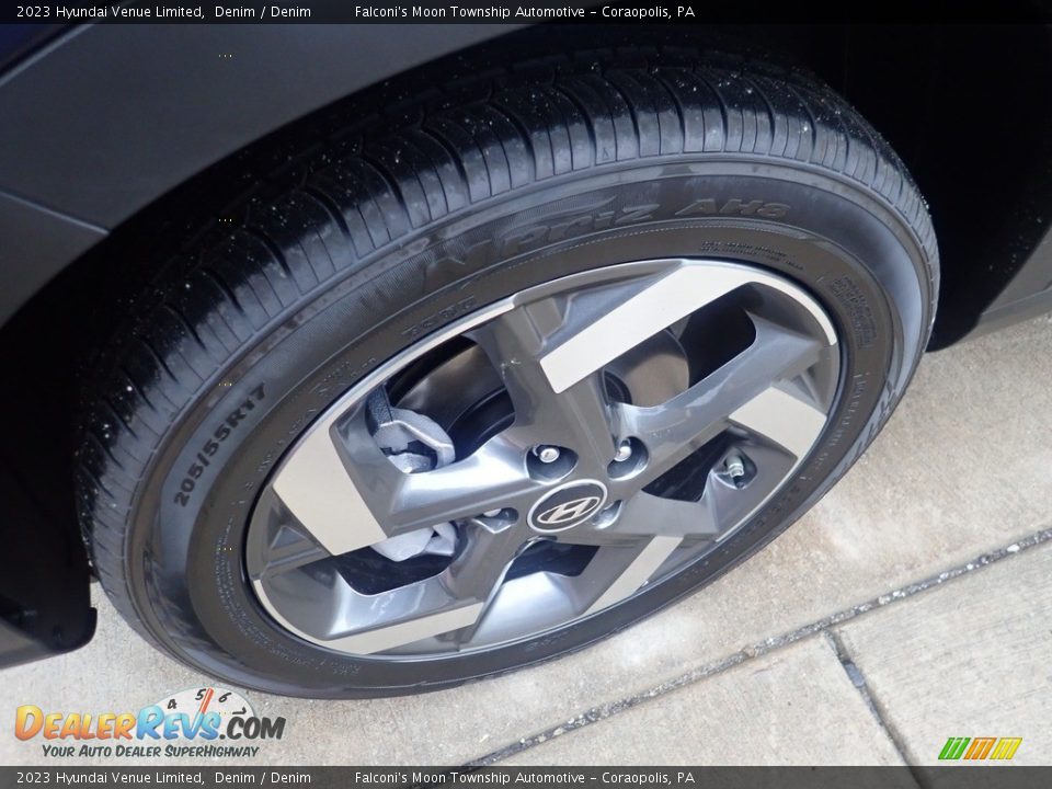 2023 Hyundai Venue Limited Wheel Photo #10