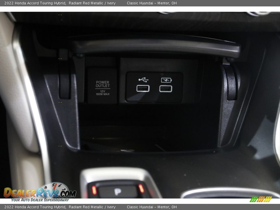 2022 Honda Accord Touring Hybrid Radiant Red Metallic / Ivory Photo #16