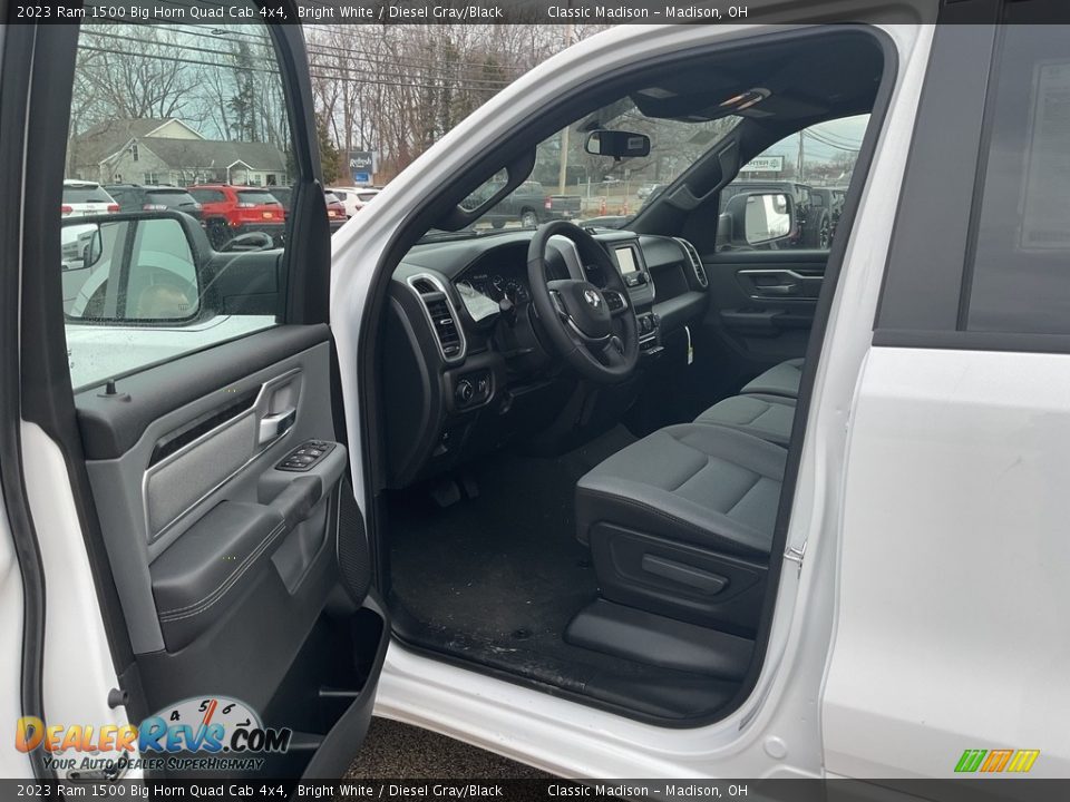 2023 Ram 1500 Big Horn Quad Cab 4x4 Bright White / Diesel Gray/Black Photo #8