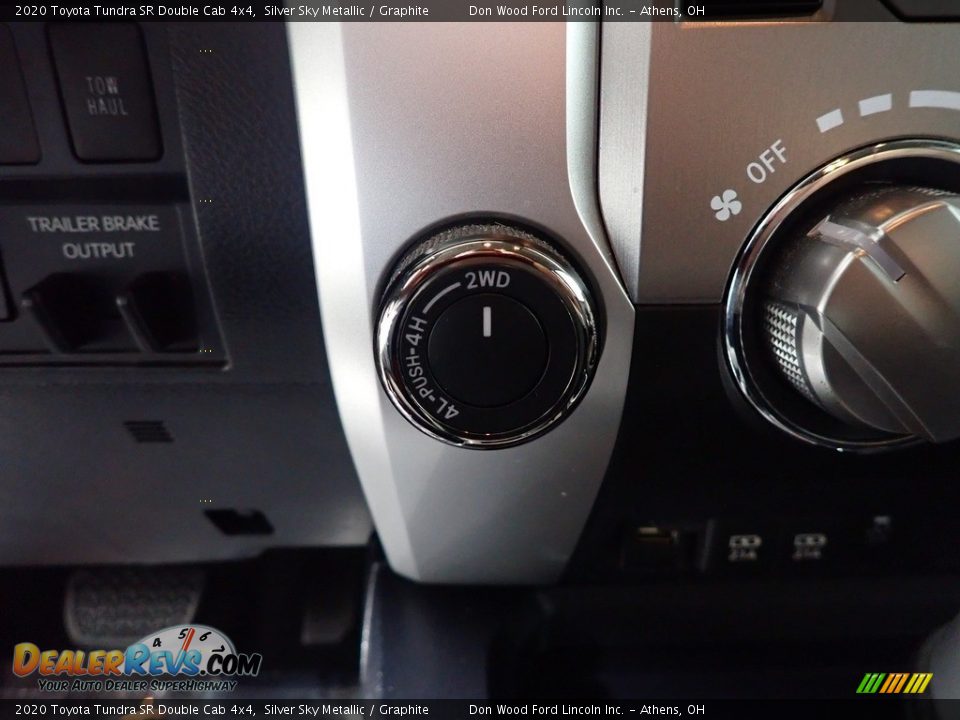 2020 Toyota Tundra SR Double Cab 4x4 Silver Sky Metallic / Graphite Photo #30