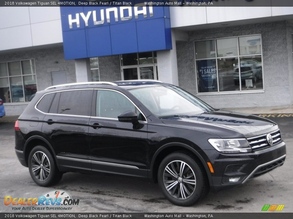 2018 Volkswagen Tiguan SEL 4MOTION Deep Black Pearl / Titan Black Photo #1