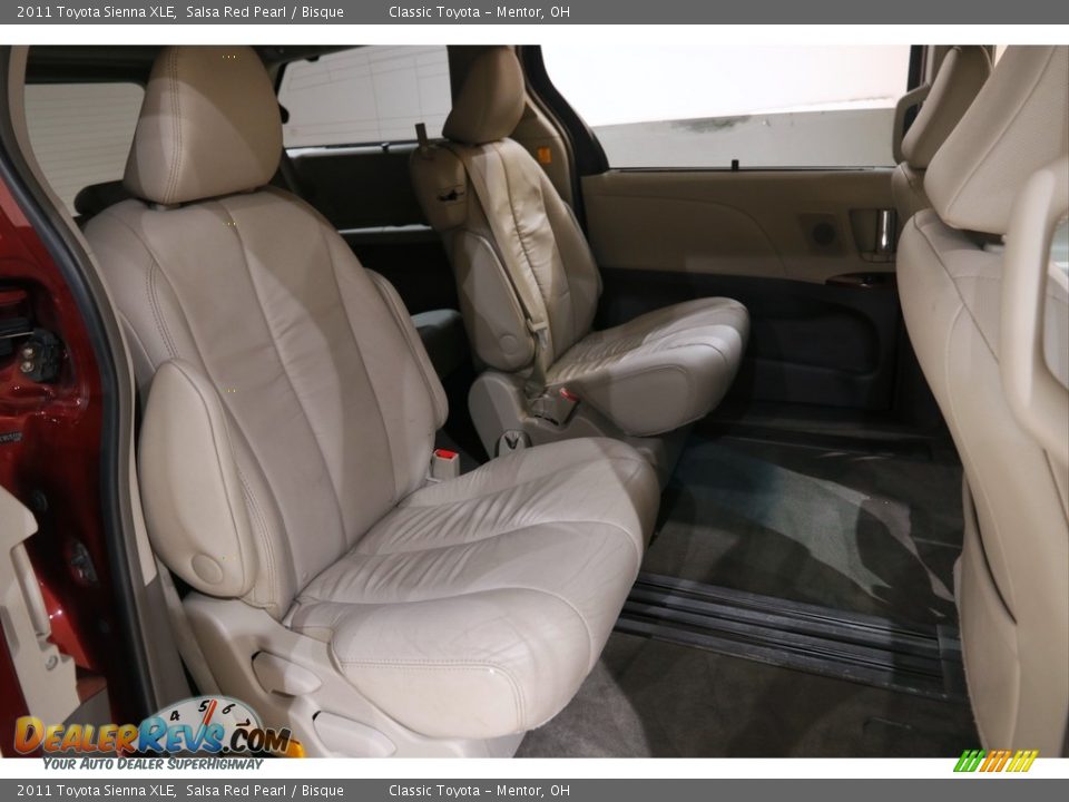2011 Toyota Sienna XLE Salsa Red Pearl / Bisque Photo #19