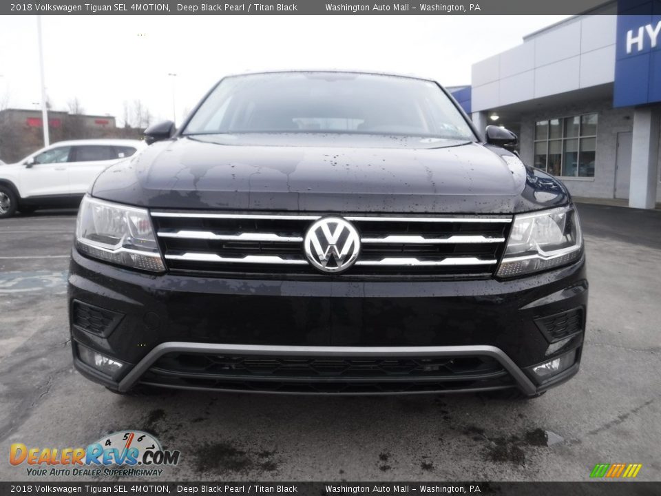 2018 Volkswagen Tiguan SEL 4MOTION Deep Black Pearl / Titan Black Photo #5