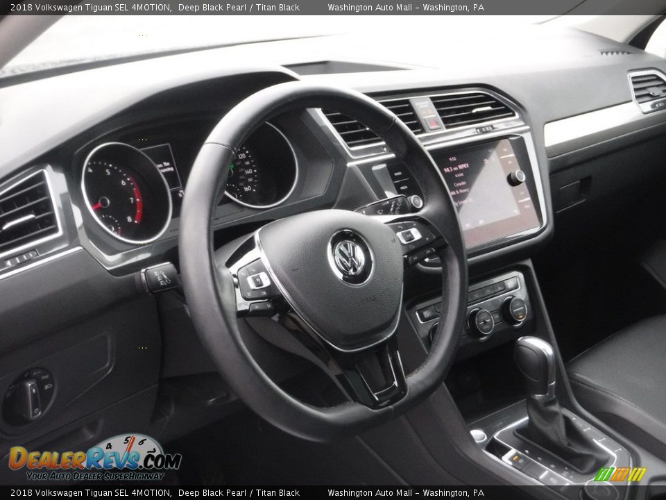 2018 Volkswagen Tiguan SEL 4MOTION Deep Black Pearl / Titan Black Photo #14