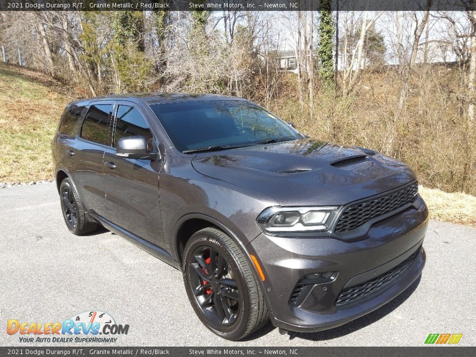 Front 3/4 View of 2021 Dodge Durango R/T Photo #5