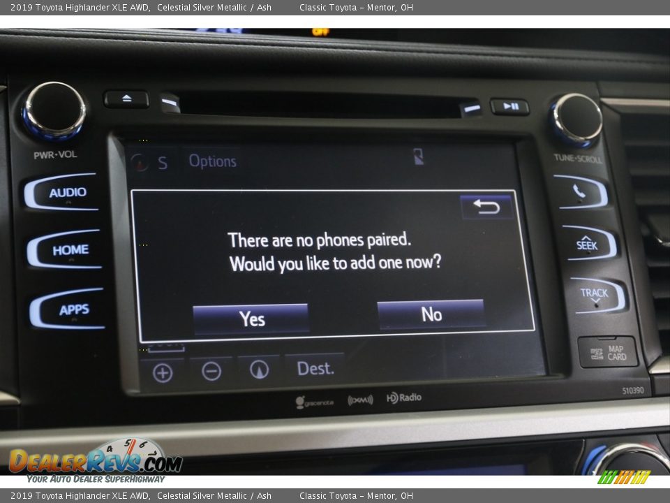2019 Toyota Highlander XLE AWD Celestial Silver Metallic / Ash Photo #12