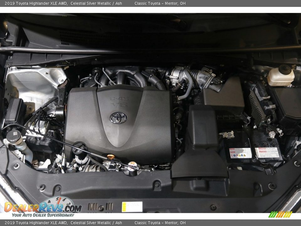 2019 Toyota Highlander XLE AWD Celestial Silver Metallic / Ash Photo #23