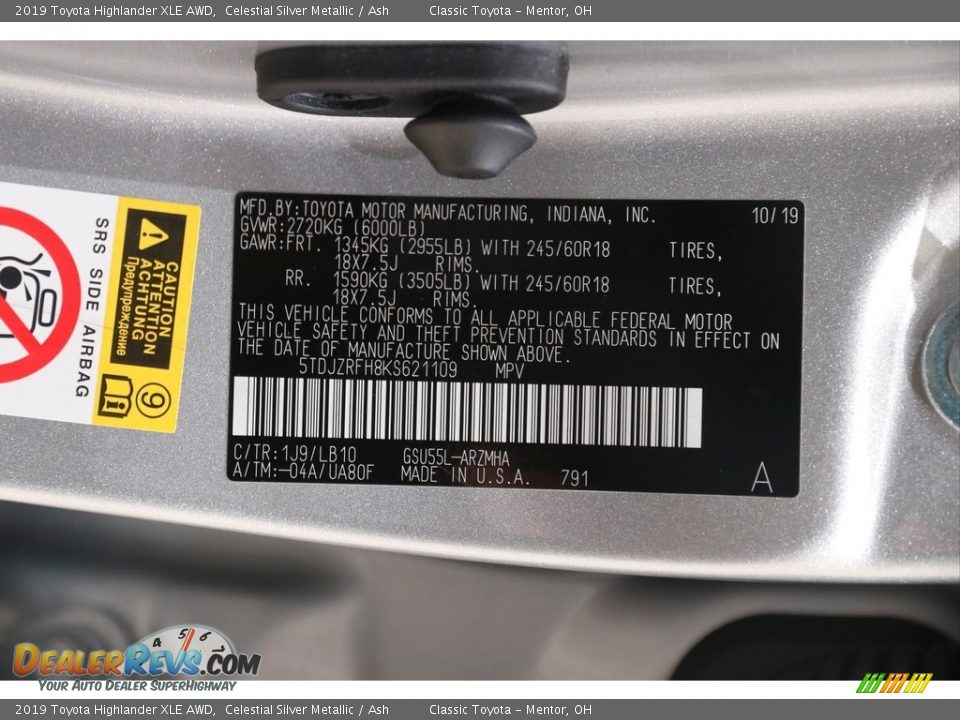 2019 Toyota Highlander XLE AWD Celestial Silver Metallic / Ash Photo #25