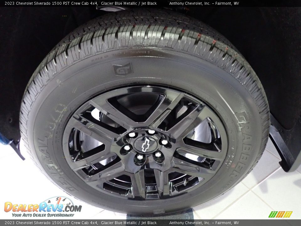 2023 Chevrolet Silverado 1500 RST Crew Cab 4x4 Wheel Photo #10