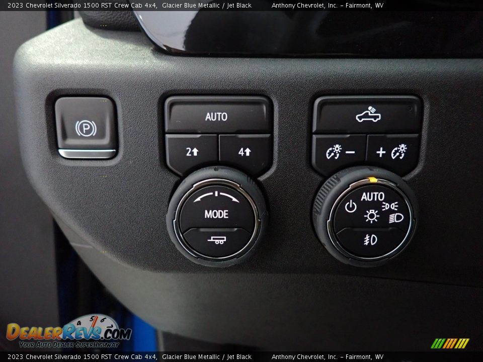 Controls of 2023 Chevrolet Silverado 1500 RST Crew Cab 4x4 Photo #19