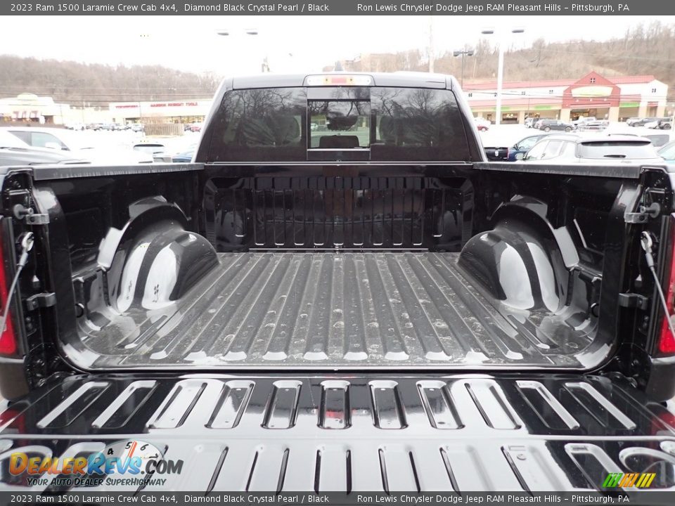 2023 Ram 1500 Laramie Crew Cab 4x4 Diamond Black Crystal Pearl / Black Photo #5