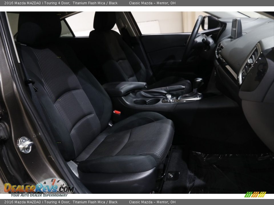 2016 Mazda MAZDA3 i Touring 4 Door Titanium Flash Mica / Black Photo #15