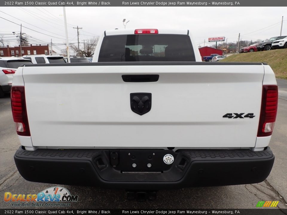 2022 Ram 1500 Classic Quad Cab 4x4 Bright White / Black Photo #4